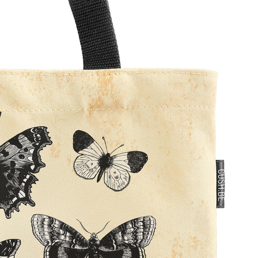 Чанта Пеперуди в нощта