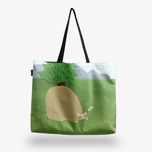 Голяма чанта Голяма мечка в гората