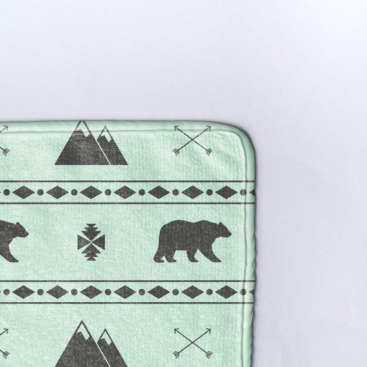 Плажна кърпа Планини и мечки