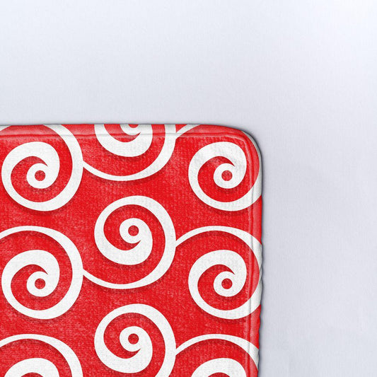 Плажна кърпа Червени завъртулки