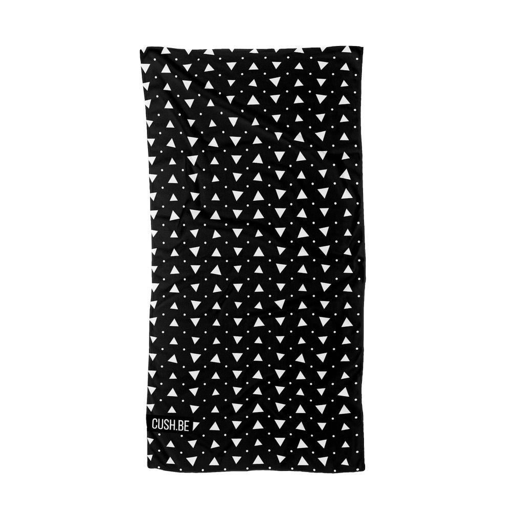 White_triangles_and_dots