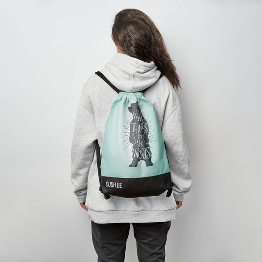 Мешка Диви неща в гората