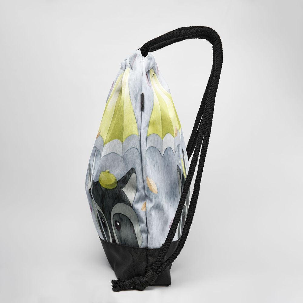 Мешка Енот в дъжда