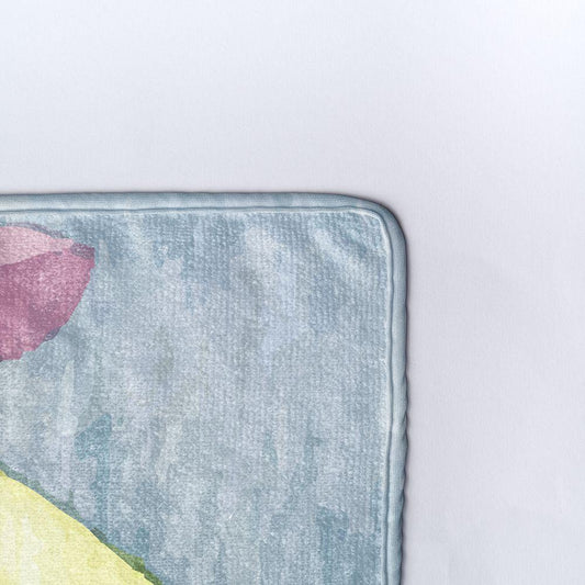 Плажна кърпа Енот в дъжда