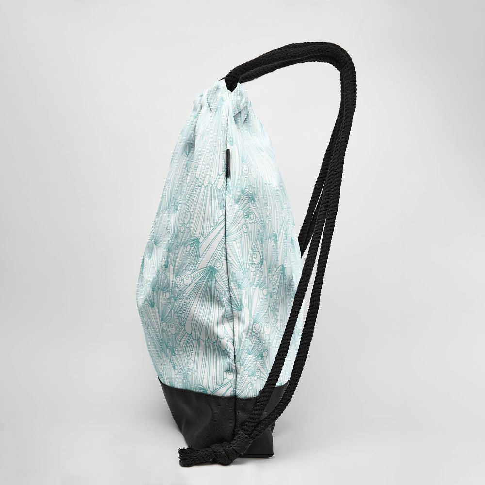 Мешка Под водата