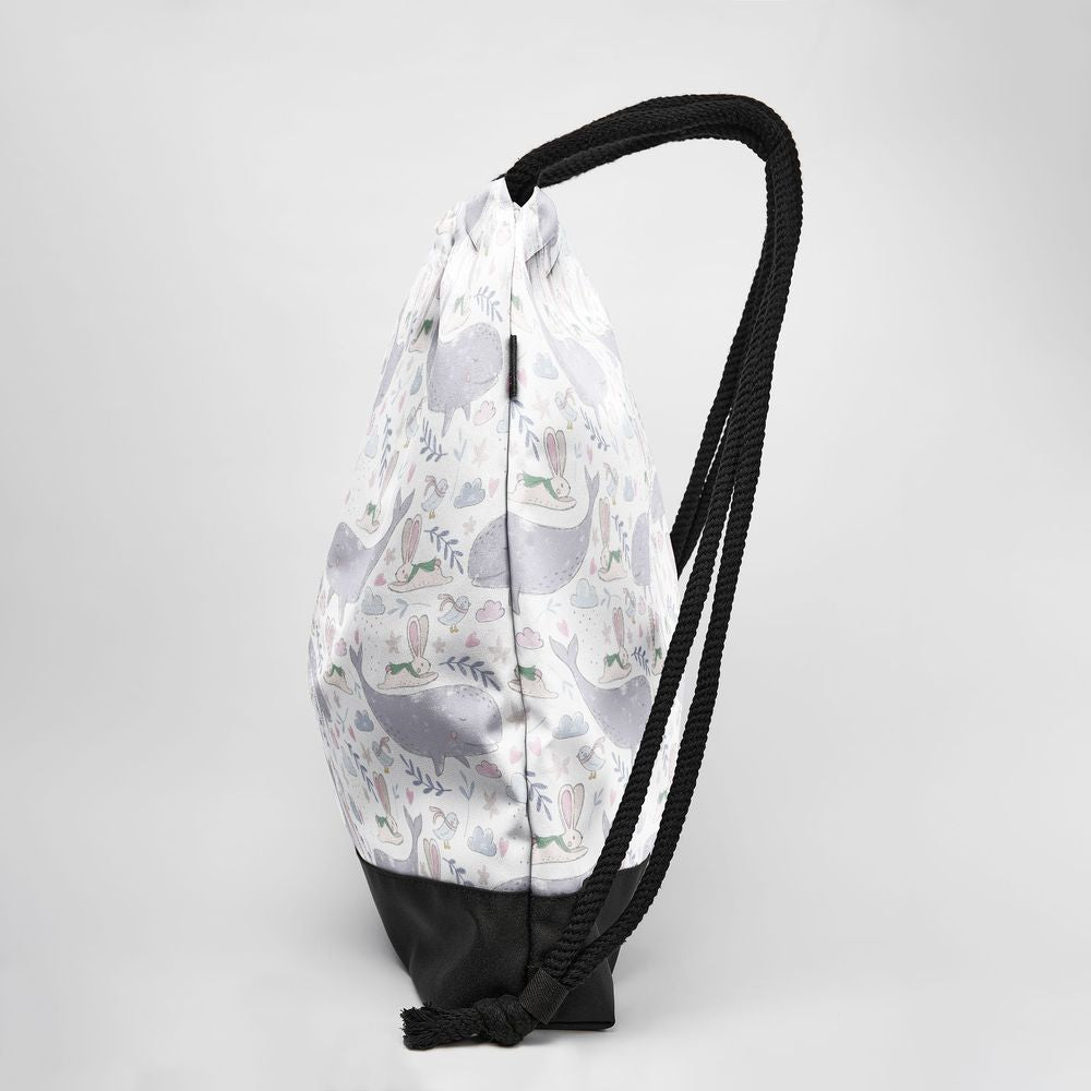 Мешка Птица кацнала на кит