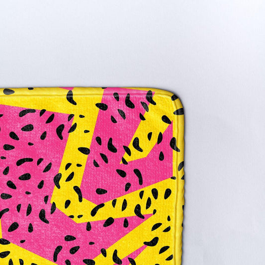 Плажна кърпа Неонова зебра