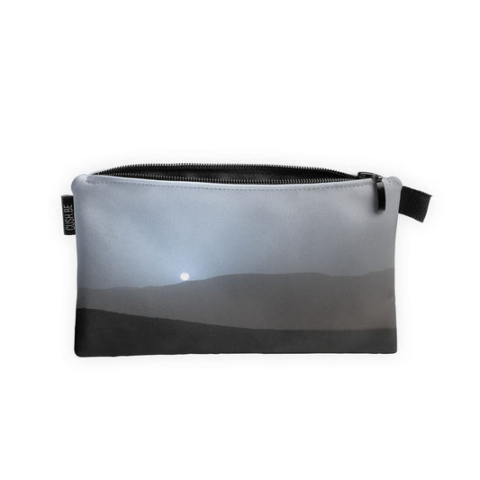 Несесер Залез в кратера Гейл на Марс