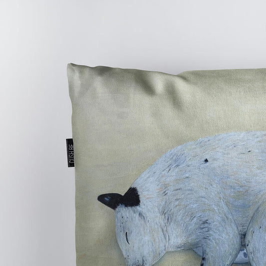 Възглавница A dog on the beach