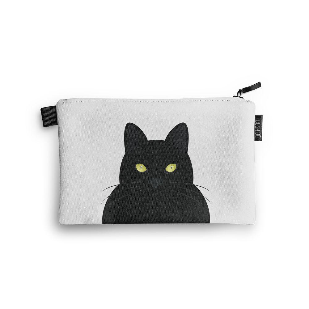 Несесер Черна котка със светнали очи