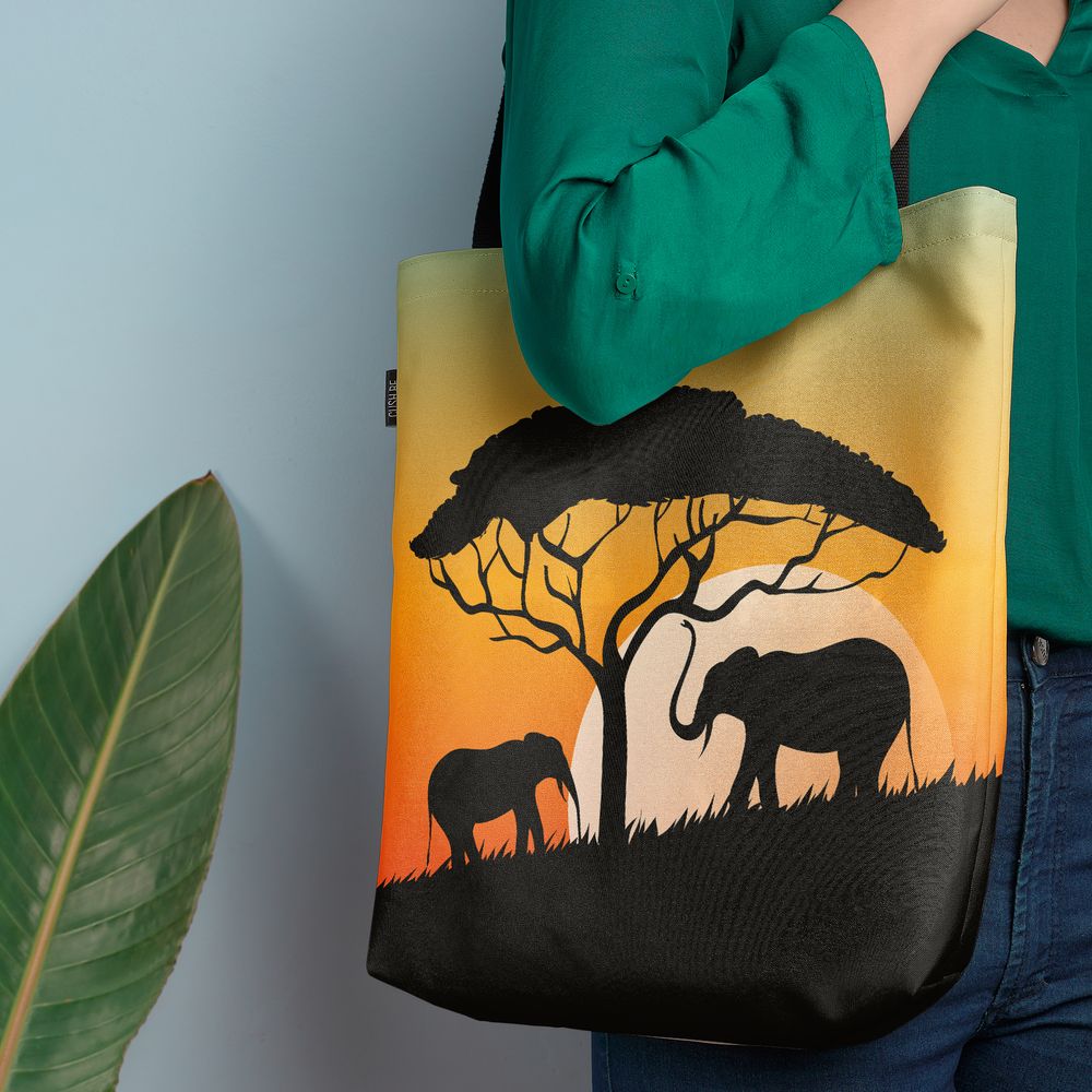 Чанта Слонове в Саваната