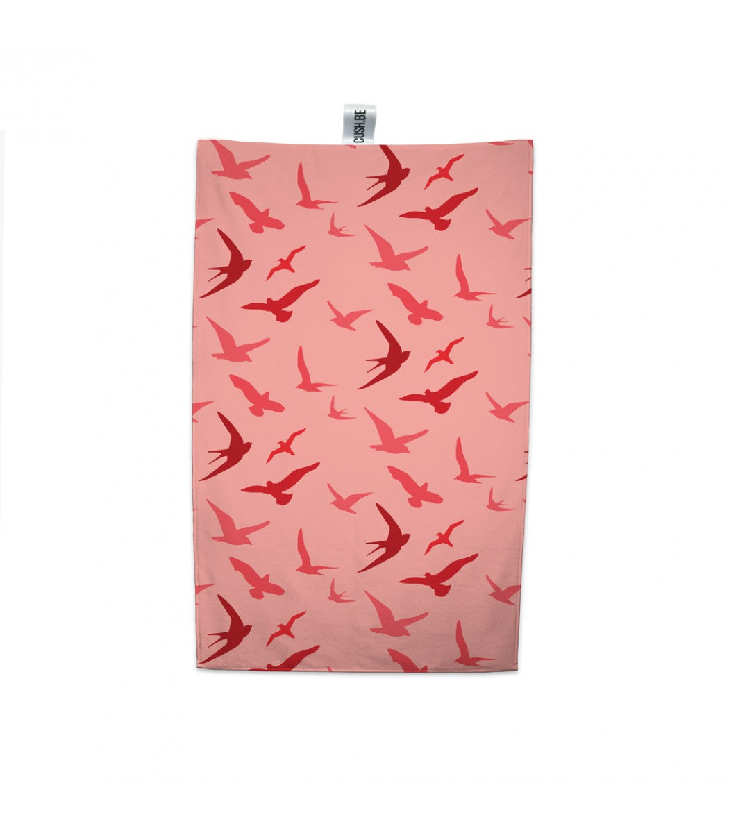 Flying_Birds_in_a_Pink_Sky