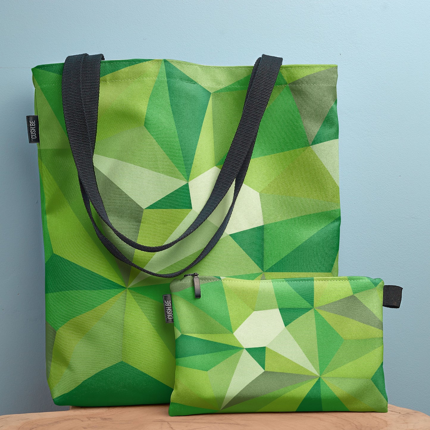 Чанта Зелени триъгълници