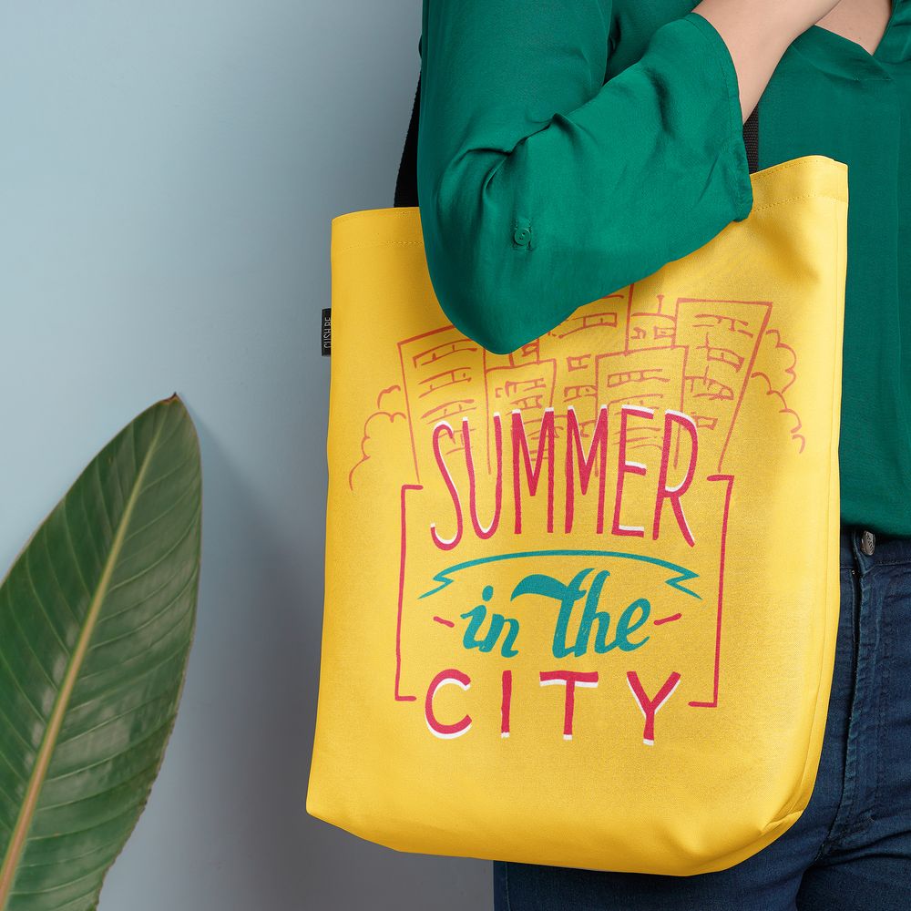 Чанта Лято в града